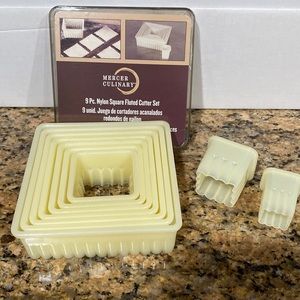 9pc. Nylon Square Fluted Cutter Set